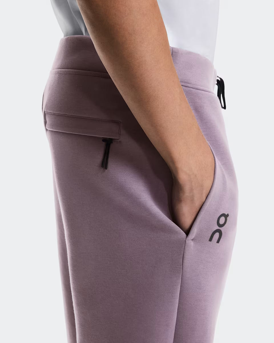 ON Focus Tech Sweatpants Dewberry — ON CLOTHING | Authentic India