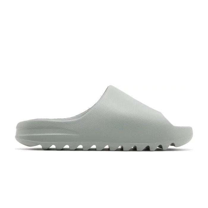 Yeezy Slides 'Salt'