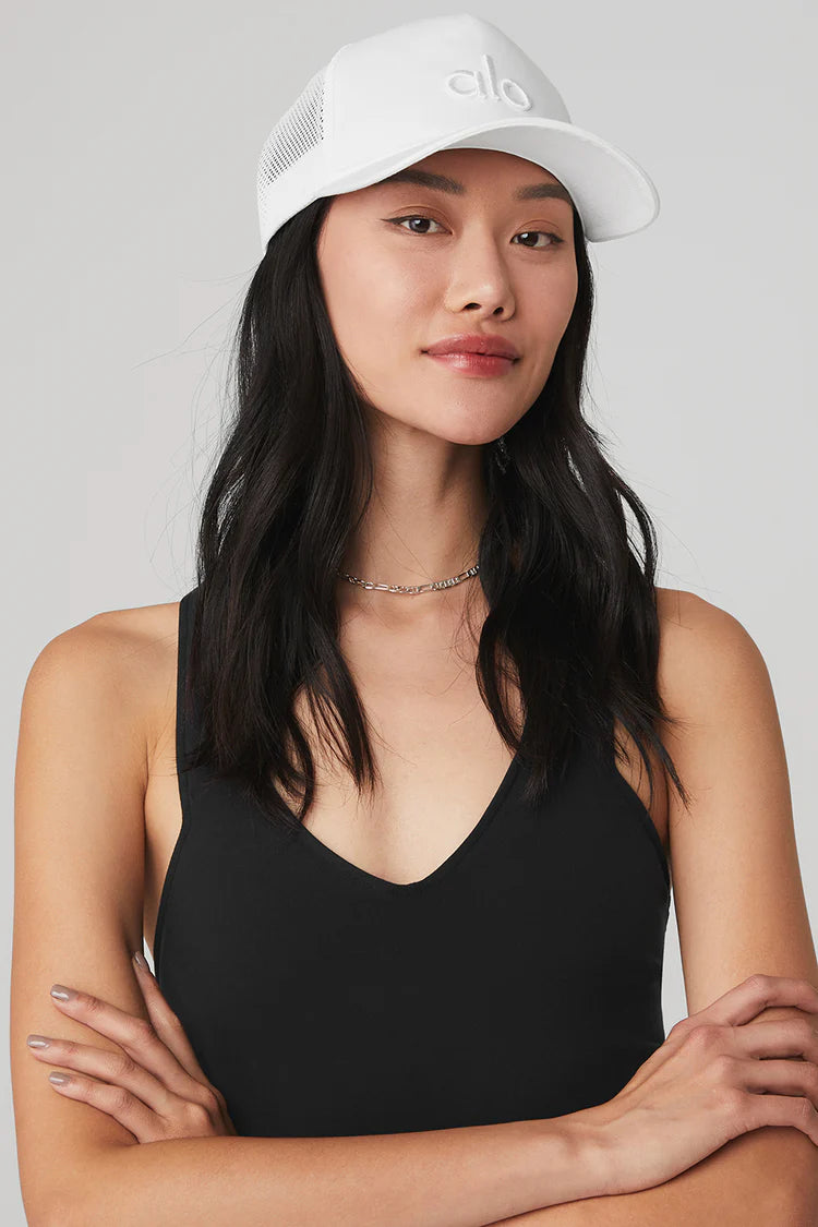ALO District Trucker Hat White — ALO S | Authentic India