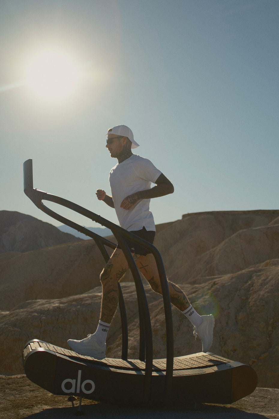 Alo Runner - White/White