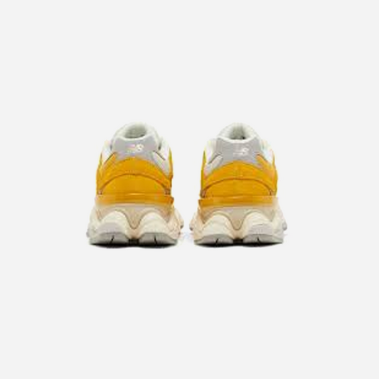 New Balance 9060 Varsity Gold