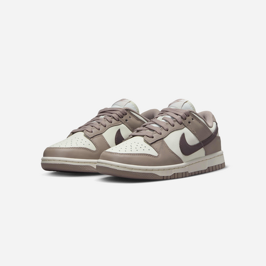 Nike Dunk Low Sail Plum Eclipse WMNS