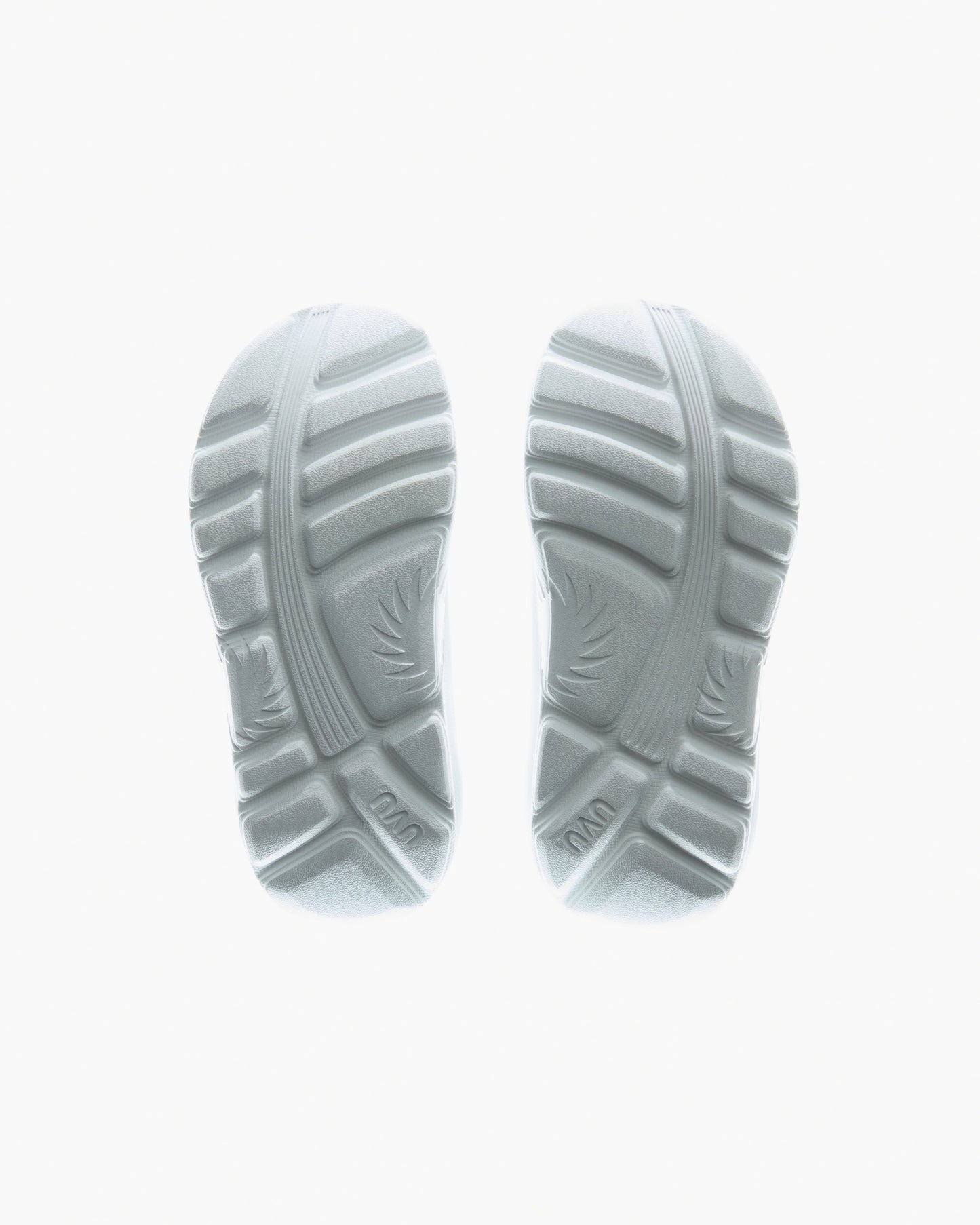 UVU INSIGNIA SLIDE WHITE — UVU | Authentic India