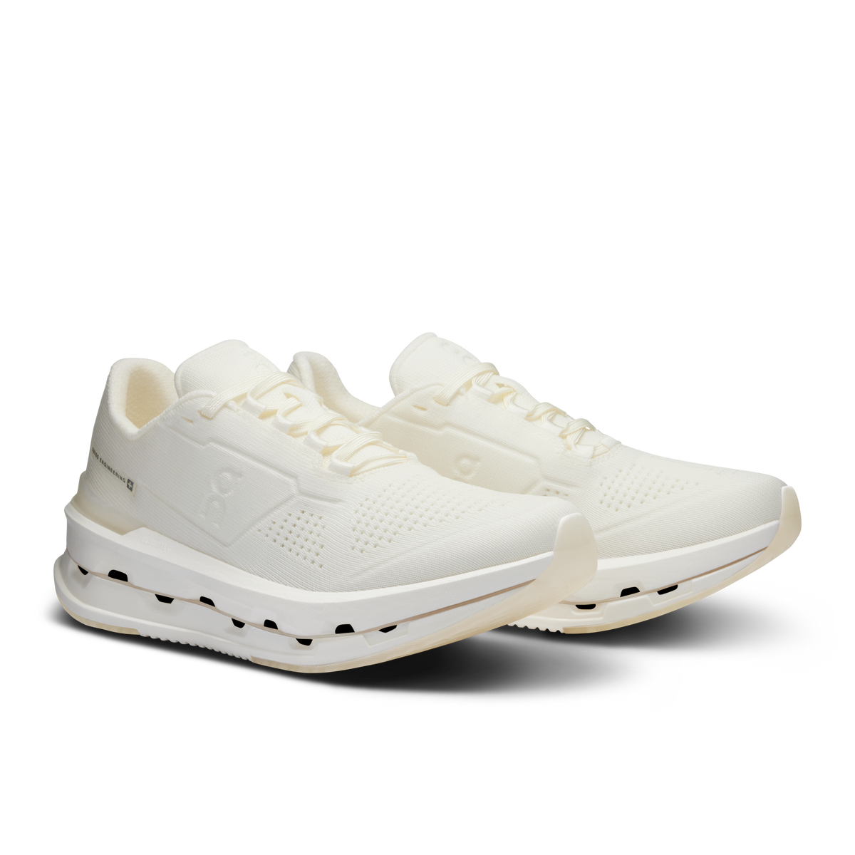 On Running Women's Cloudrise Cyclon Undyed