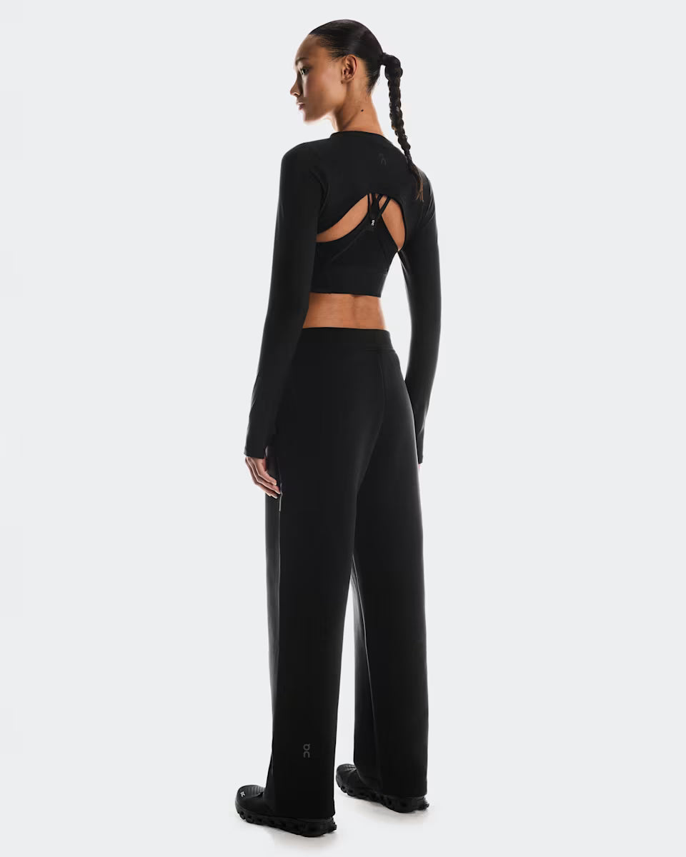 ON Focus Tech Sweatpants Black — ON CLOTHING | Authentic India