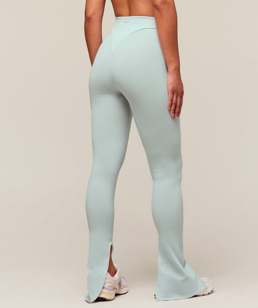 Women's Gymshark Everywear Warp Knit Flare Leggings Frost Blue — Gymshark | Authentic India