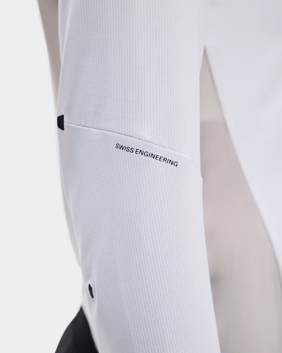 ON Performance Long-T White | Silver