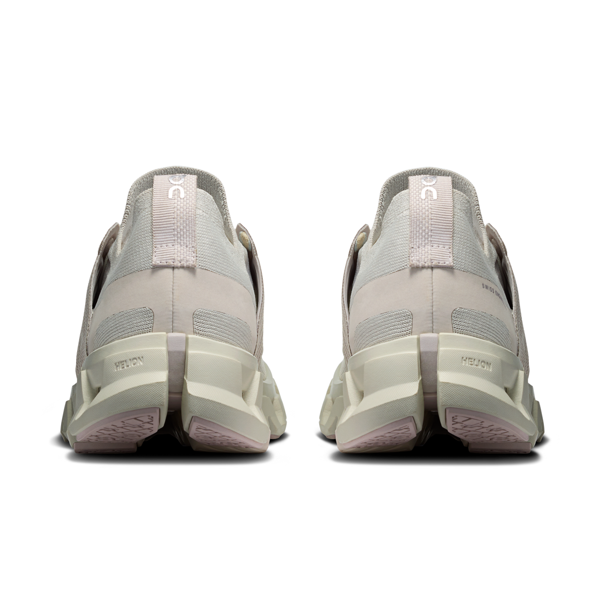 On Running Women's Cloudswift 4 Wolf | Sand