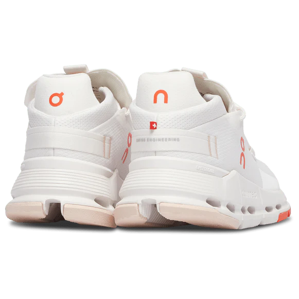 On Running Cloudnova 2 White Flame