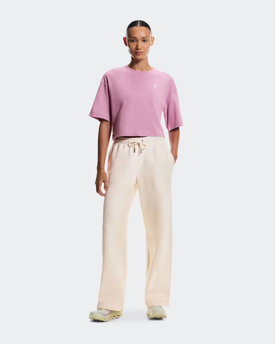 Club Boxy-T Sakura — ON CLOTHING | Authentic India