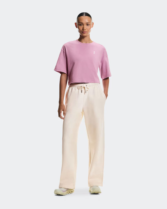 Club Boxy-T Sakura — ON CLOTHING | Authentic India