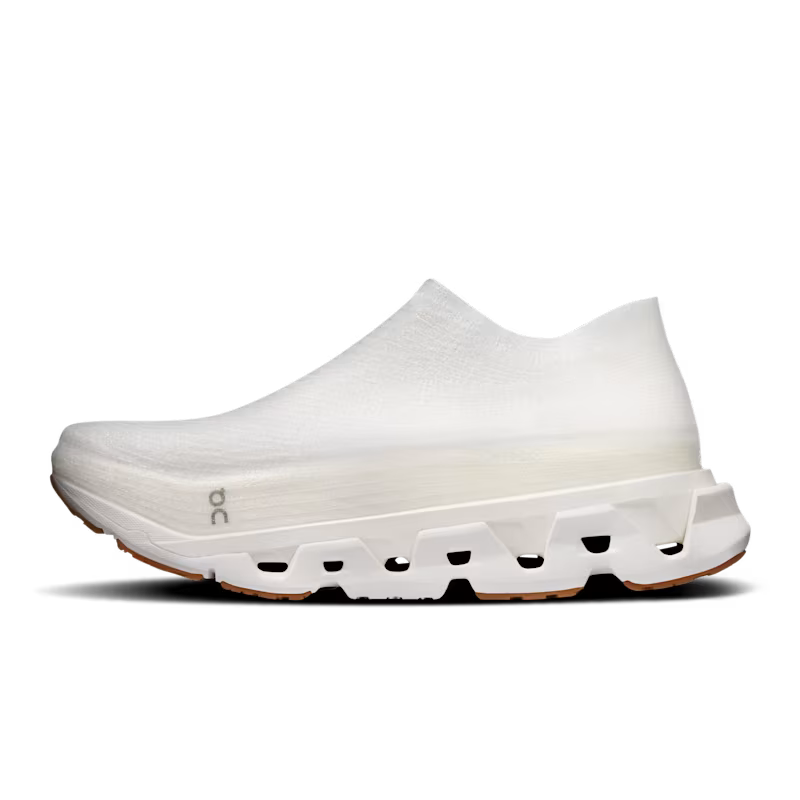 On Running LightSpray Cloudmonster LOEWE