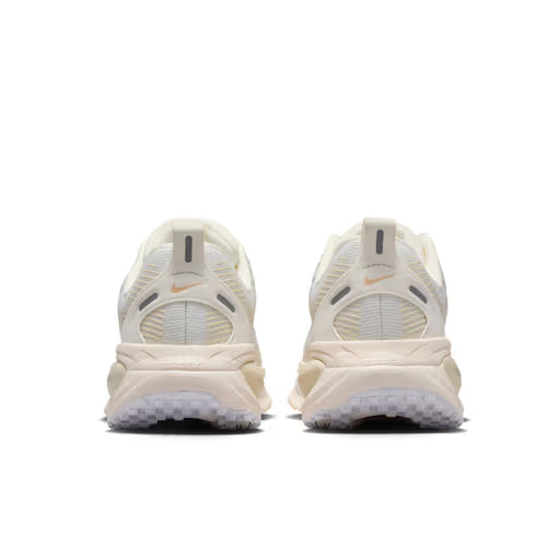 Nike Vomero 18 White Chalk Sea Glass Women's — NIKE | Authentic India
