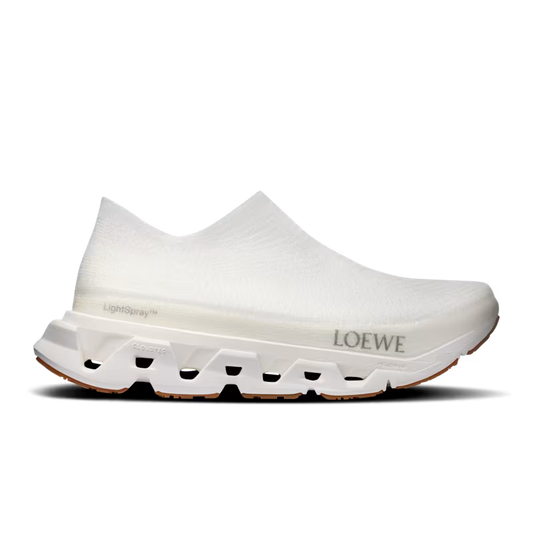 On Running LightSpray Cloudmonster LOEWE