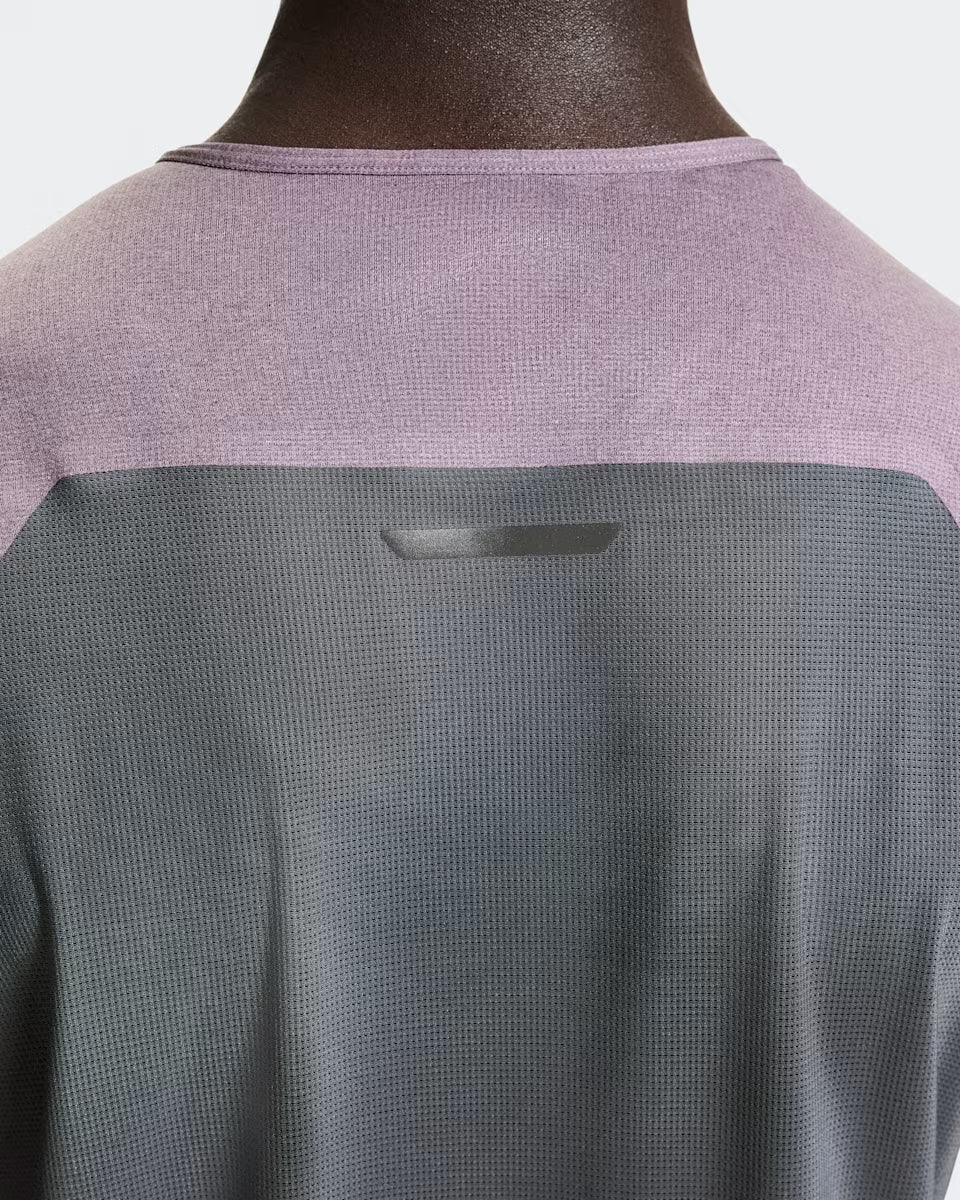 ON Performance-T Dewberry | Eclipse — ON CLOTHING | Authentic India