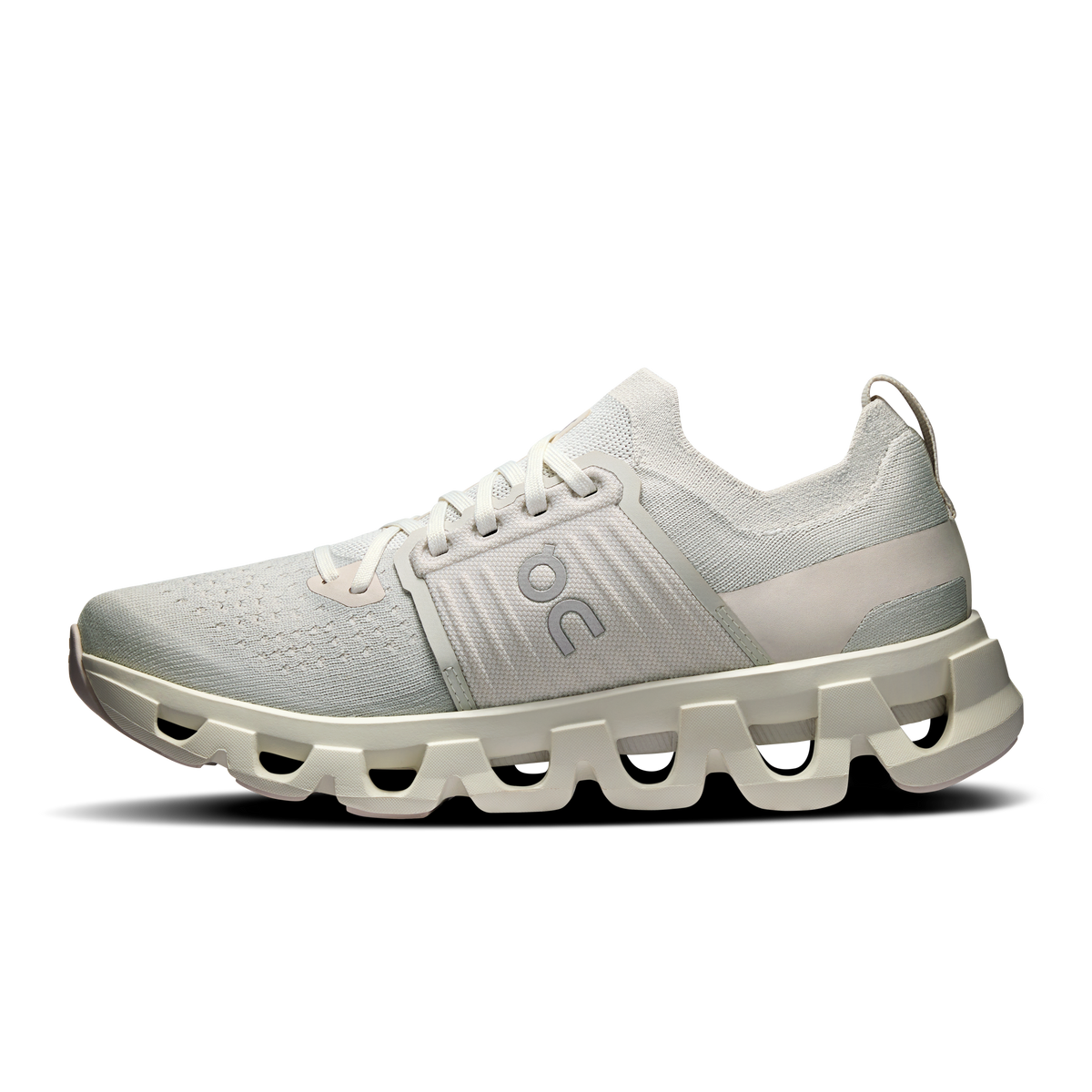 On Running Women's Cloudswift 4 Wolf | Sand