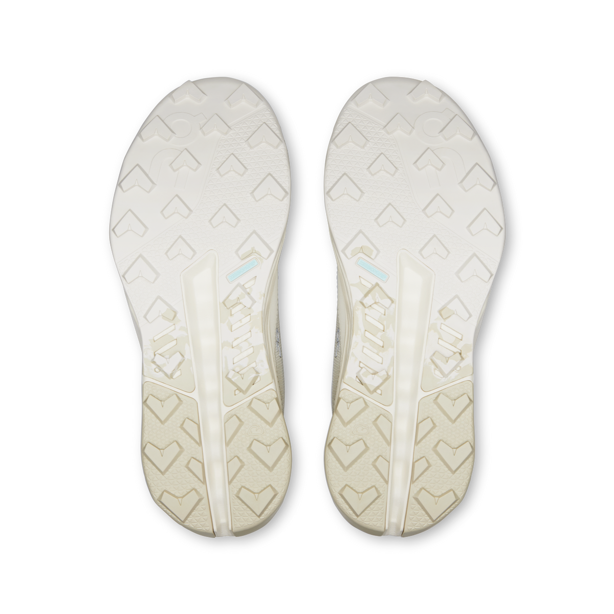 On Running Women's Cloudhorizon 2 Waterproof Ghost | Ivory
