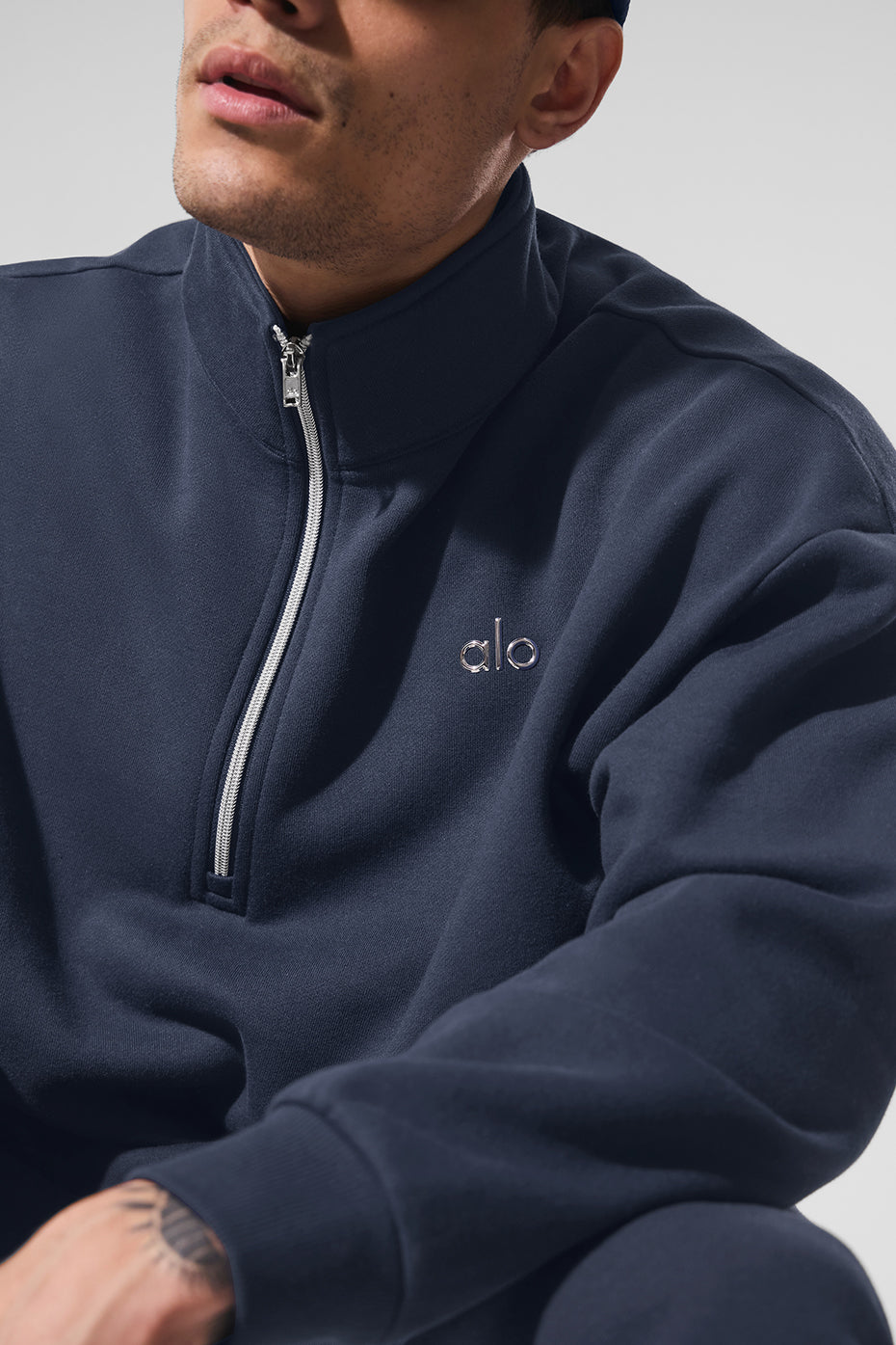 ALO Accolade 1/4 Zip Pullover Navy — ALO S | Authentic India