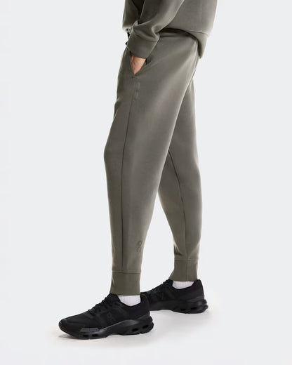 ON Focus Tech Sweatpants Shadow — ON CLOTHING | Authentic India
