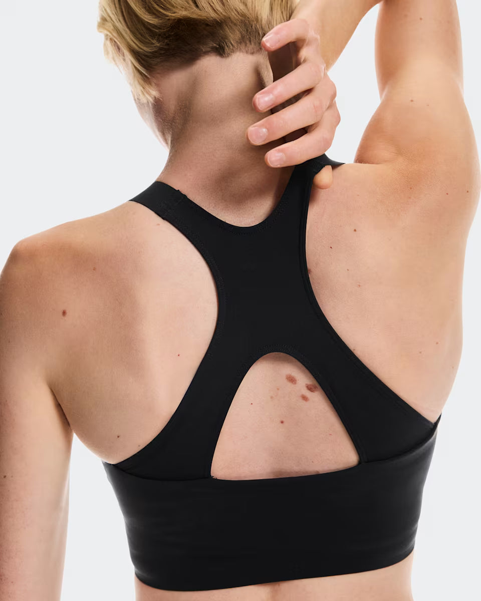 ON Performance Crop Black — ON CLOTHING | Authentic India