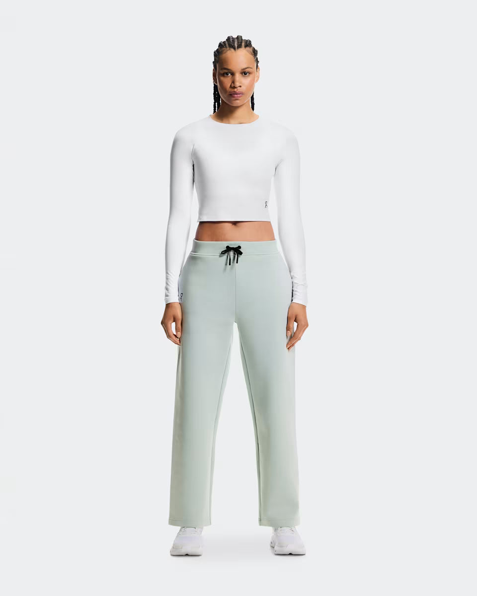 ON Focus Tech Sweatpants Mineral — ON CLOTHING | Authentic India