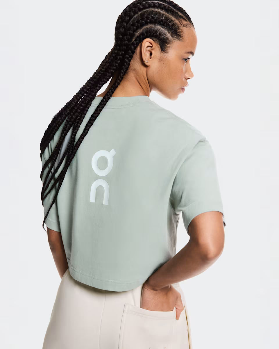 ON Club Boxy-T Mineral — ON CLOTHING | Authentic India