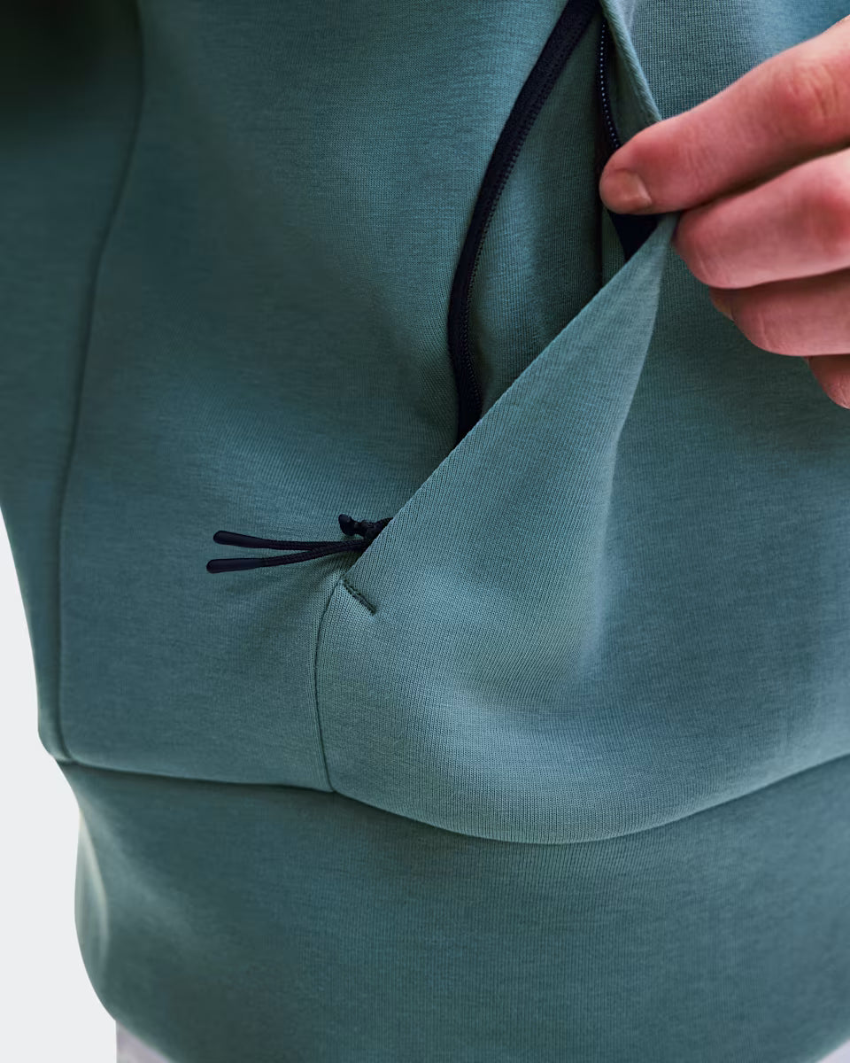 ON Focus Tech Hoodie Agave