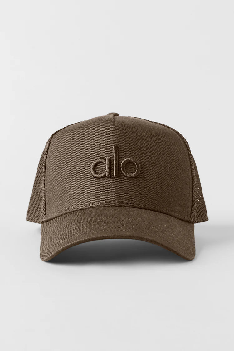 ALO District Trucker Hat Espresso — ALO S | Authentic India