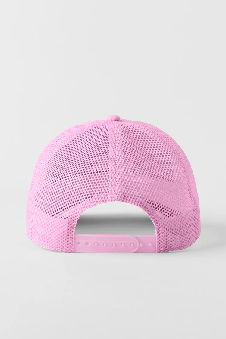 ALO District Trucker Hat-Candy Heart Pink — ALO S | Authentic India
