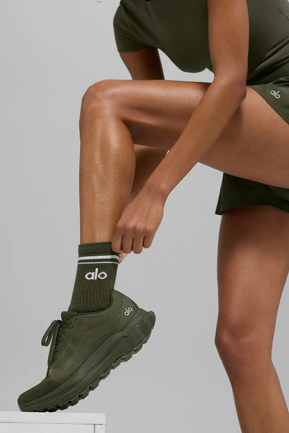 ALO Unisex Half-Crew Throwback Sock -  Green OliveWhite