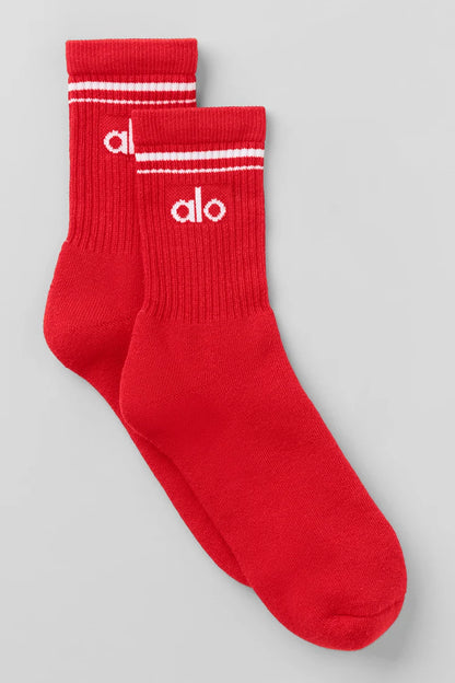 ALO Unisex Half-Crew Throwback Sock - Bright RedWhite