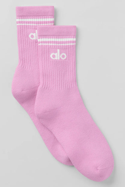 ALO Unisex Half-Crew Throwback Sock Pink