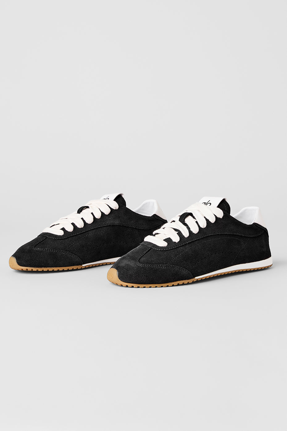 ALO Sunset Sneaker - Black — Alo Yoga | Authentic India