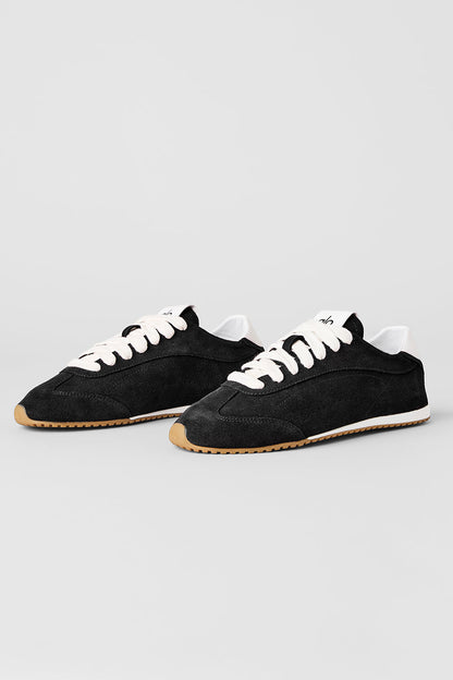ALO Sunset Sneaker - Black — Alo Yoga | Authentic India