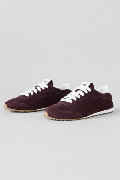 ALO Sunset Sneaker (Unisex) - Rich Bordeaux