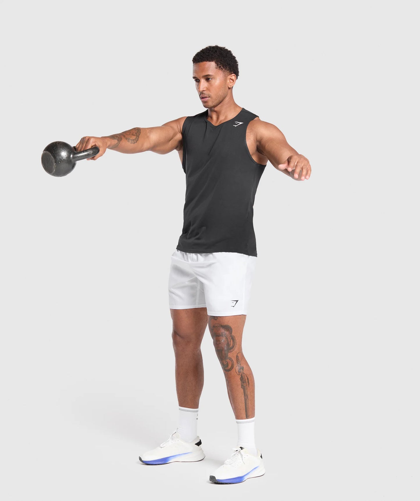 GYMSHARK Arrival 7" Shorts White — GYMSHARK S | Authentic India
