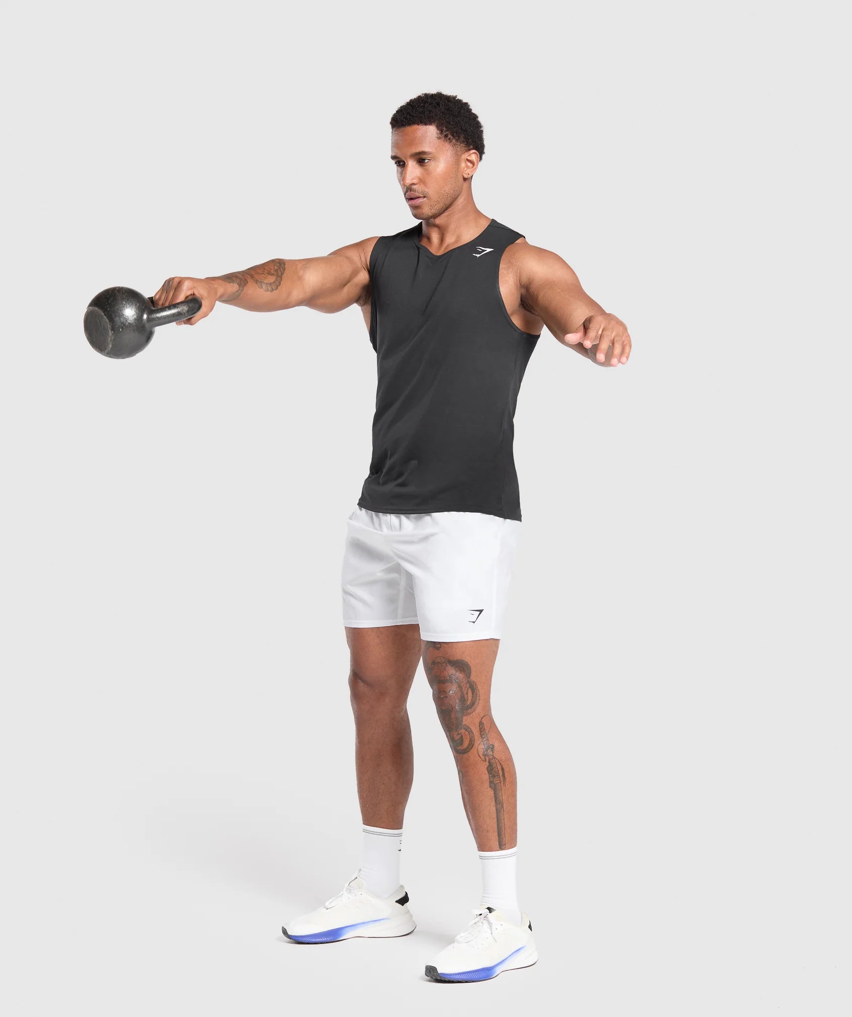 GYMSHARK Arrival 7" Shorts White — GYMSHARK S | Authentic India