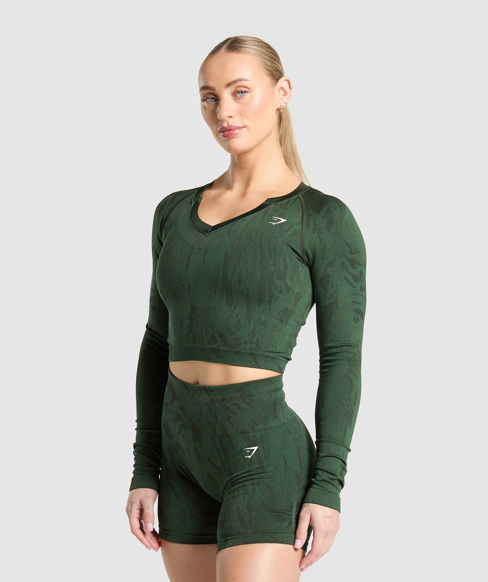 Women's Gymshark Adapt Camo Seamless Long Sleeve Top Trail Green — Gymshark | Authentic India