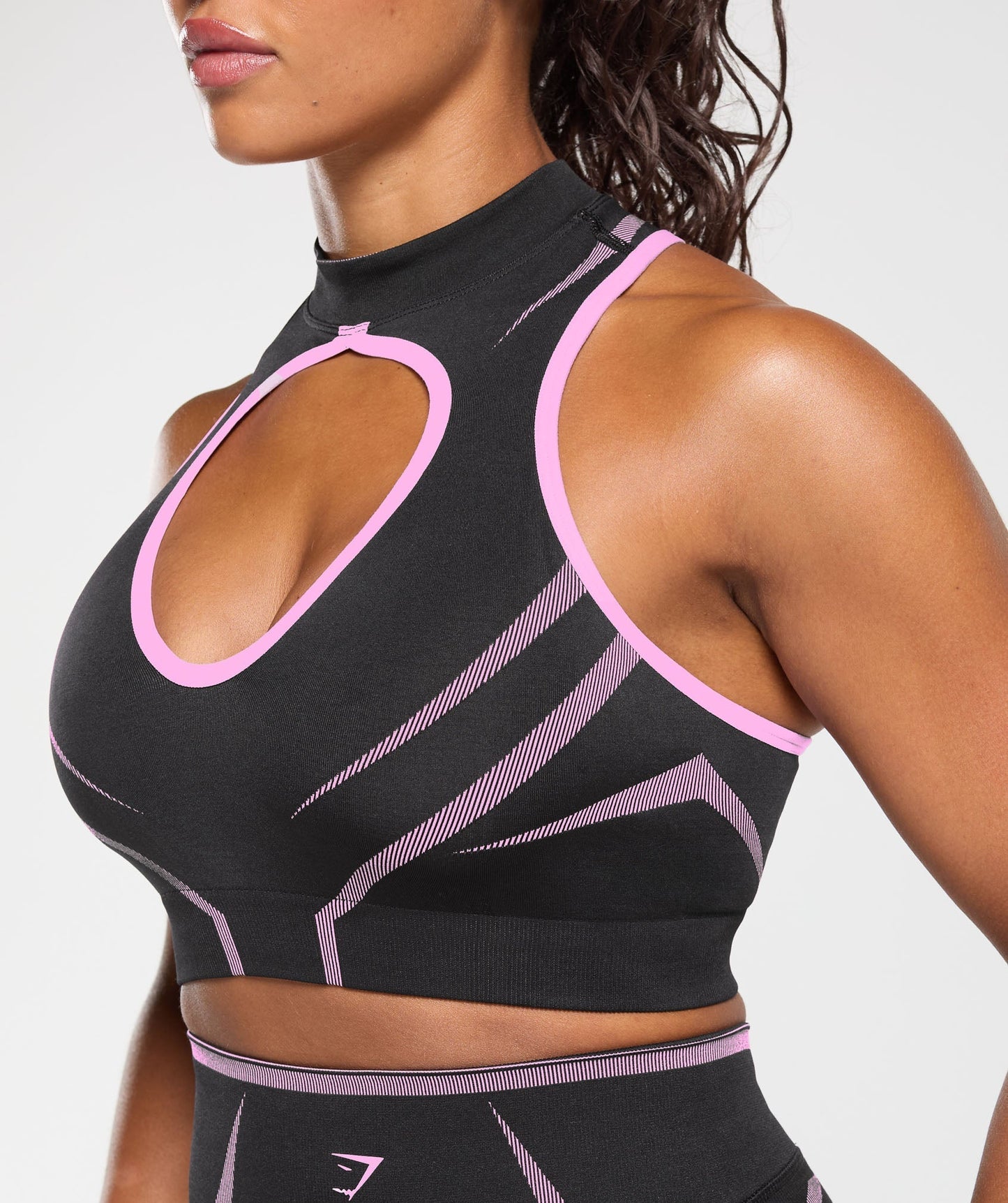 Women's Gymshark Apex Lift Seamless Crop Top Darkest Purple — Gymshark | Authentic India
