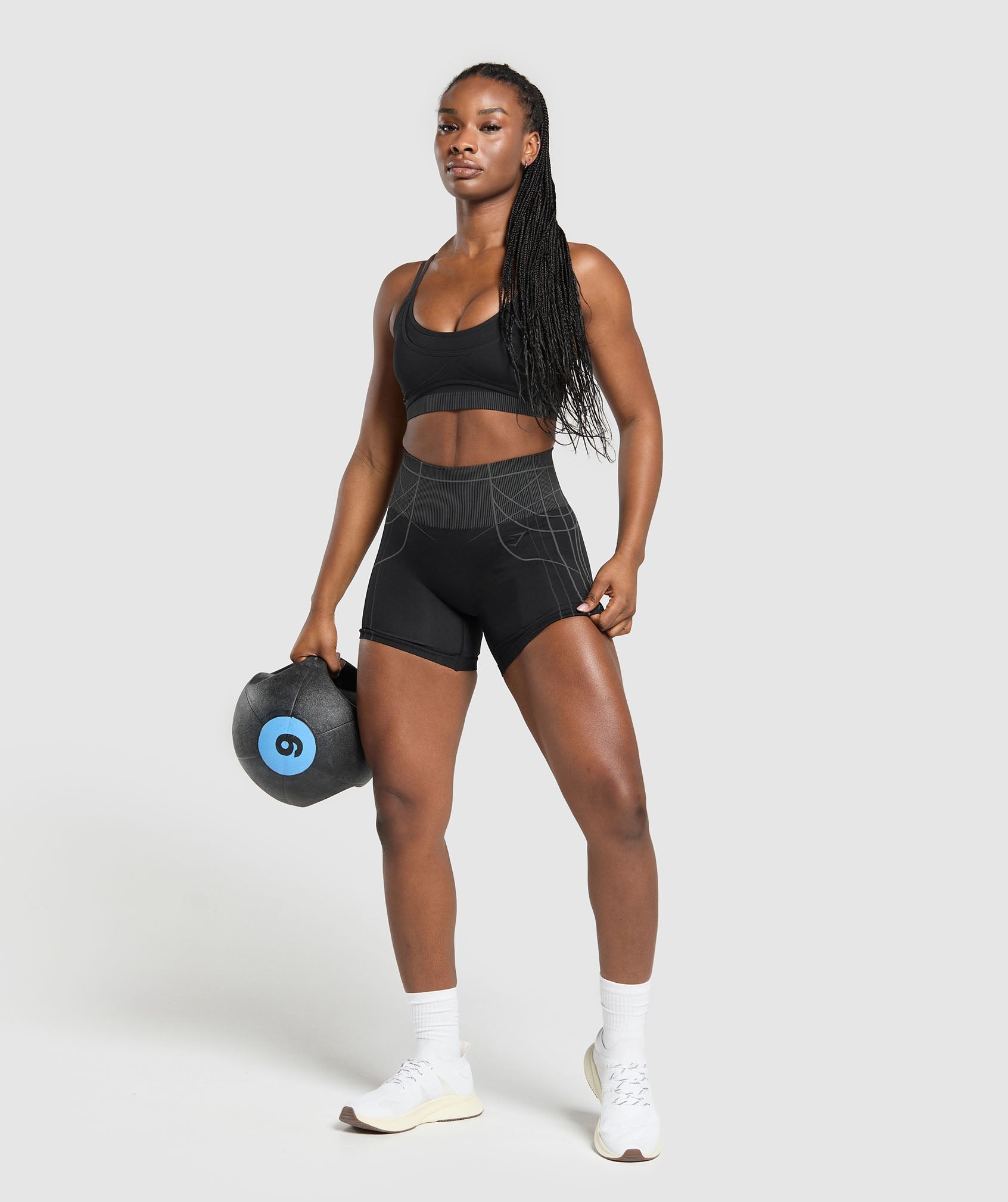 Women's Gymshark Apex Seamless Shorts Black — Gymshark | Authentic India