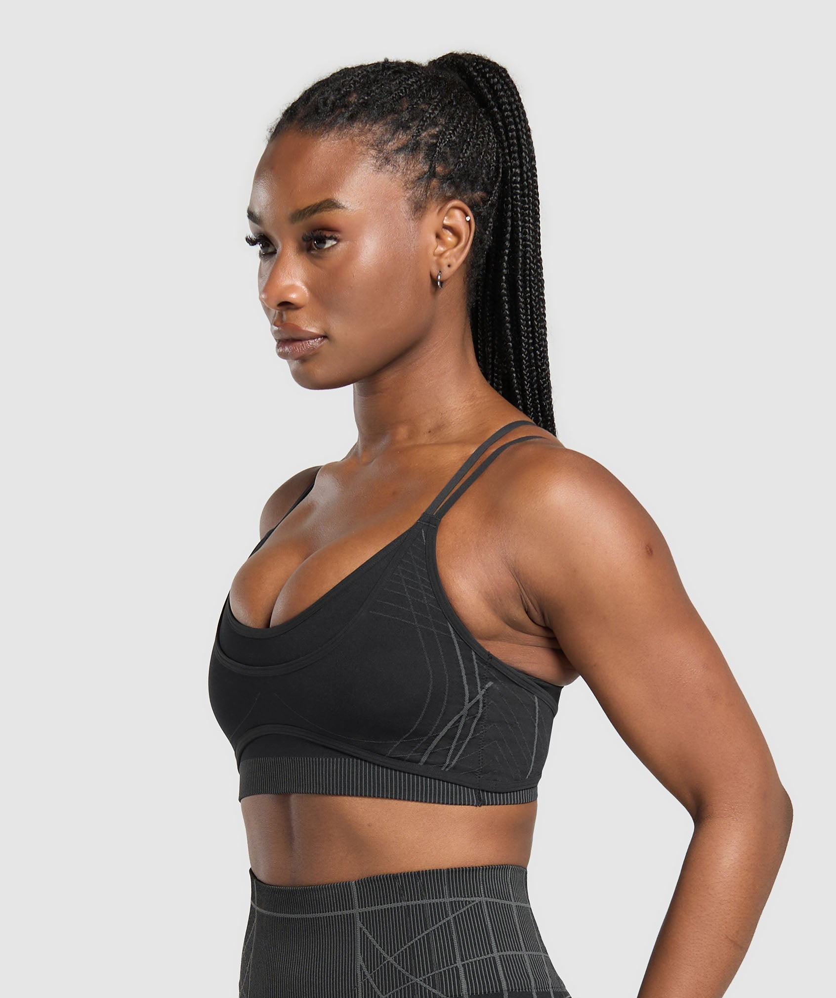 Women's Gymshark Apex Seamless Strappy Sports Bra Black — Gymshark | Authentic India