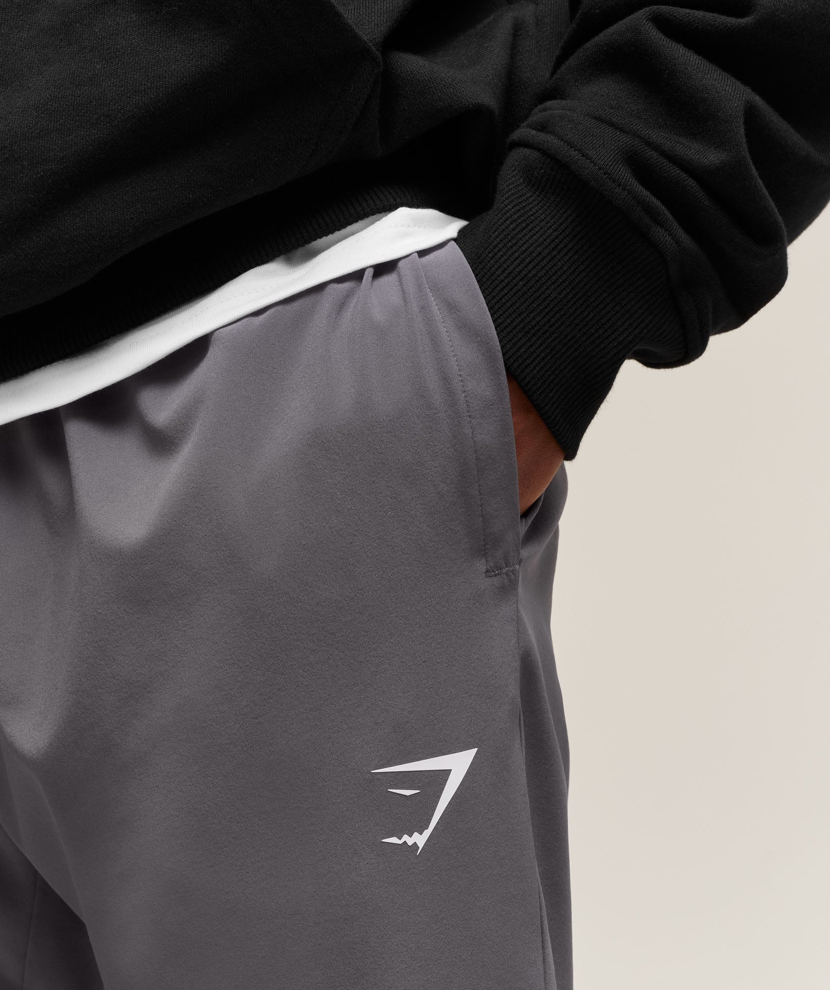 Gymshark Arrival Woven Joggers Silhouette Grey — Gymshark | Authentic India