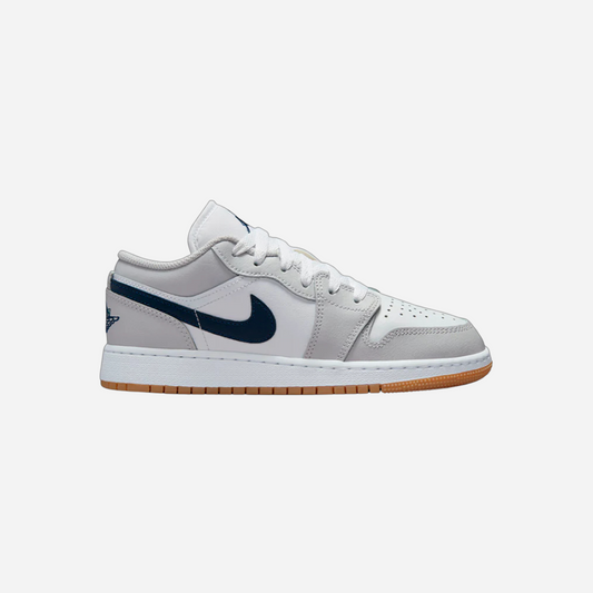 Jordan 1 Low White Neutral Grey Gum Midnight Navy (GS)