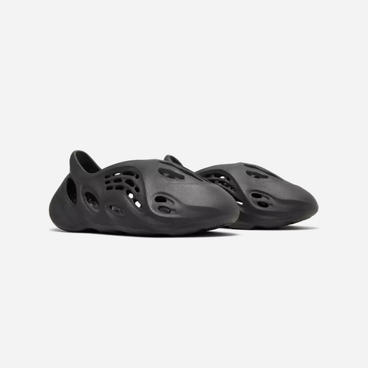 Adidas Yeezy Foam RNR Onyx
