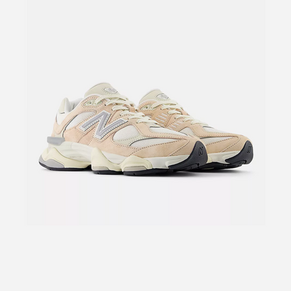New Balance 9060 Vintage Rose