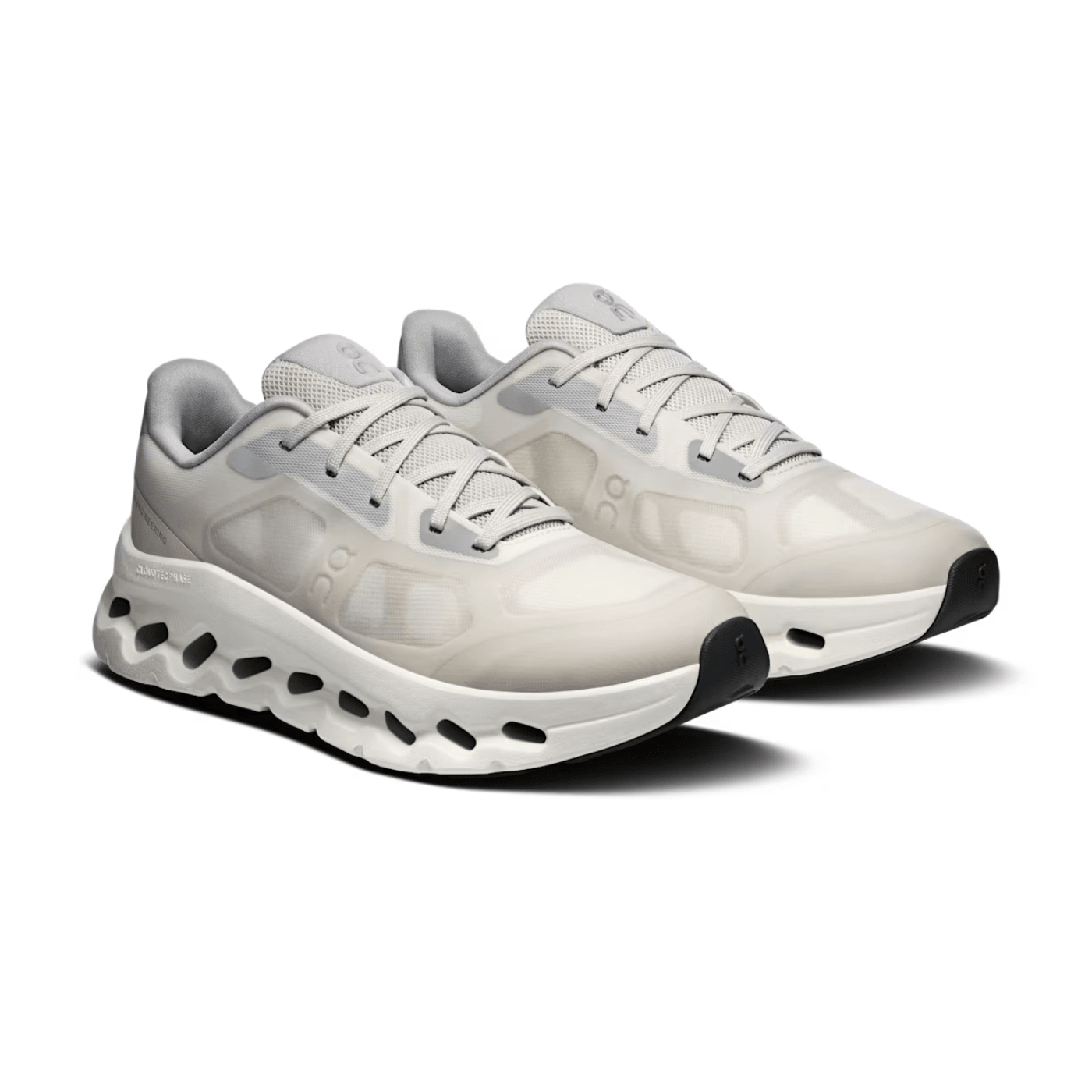 On Running Cloudtilt Remix Alloy Ivory — ON CLOUD | Authentic India