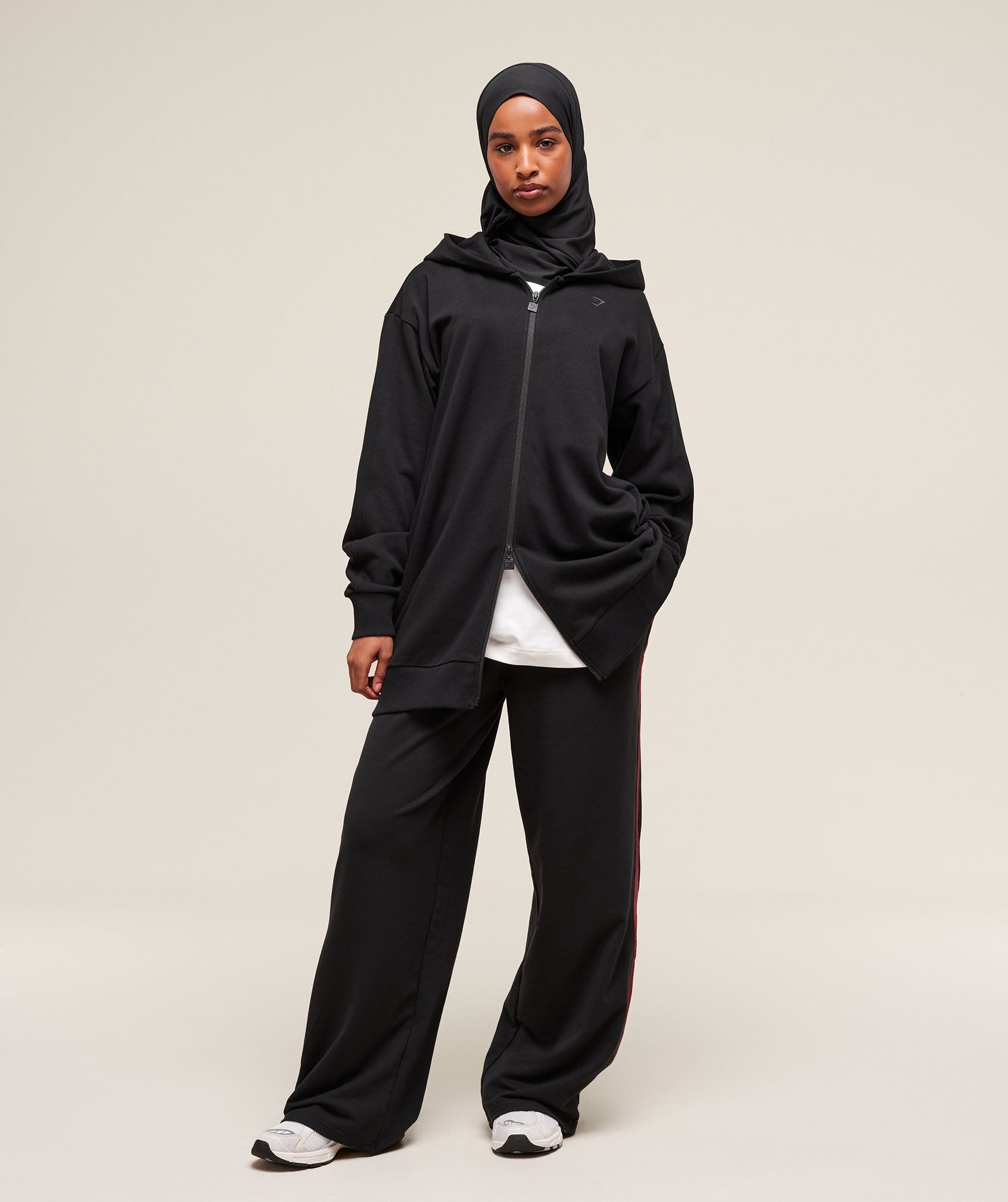 Women's Gymshark Covered Longline Zip Up Hoodie Black — Gymshark | Authentic India