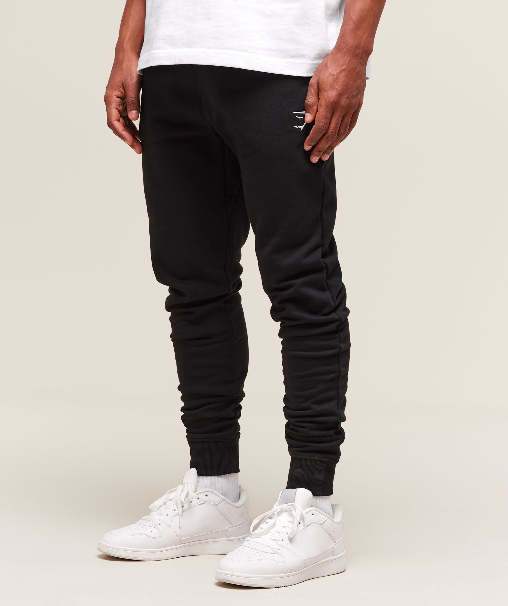 Gymshark Crest Tall Joggers Black — Gymshark | Authentic India