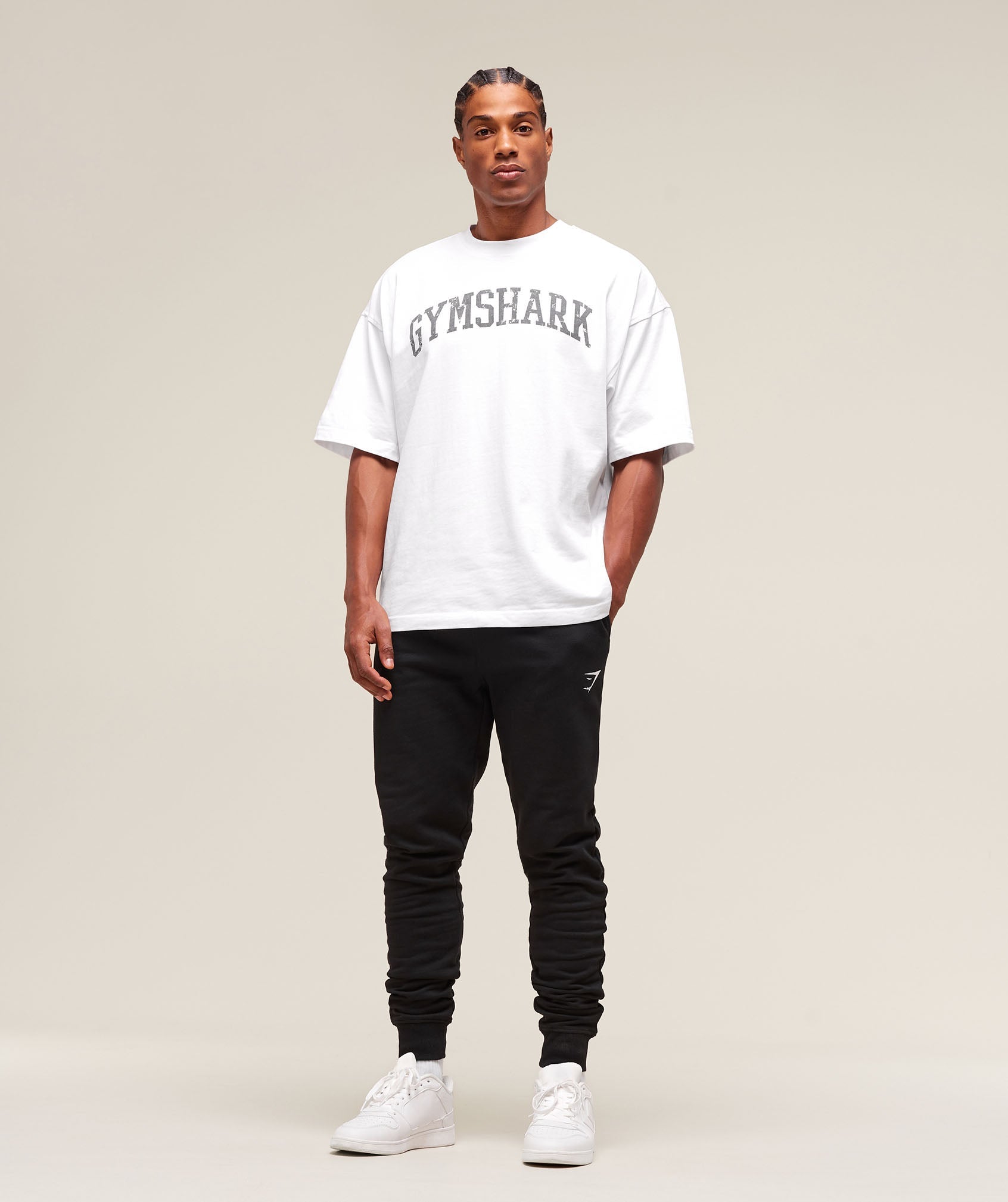 Gymshark Crest Tall Joggers Black — Gymshark | Authentic India