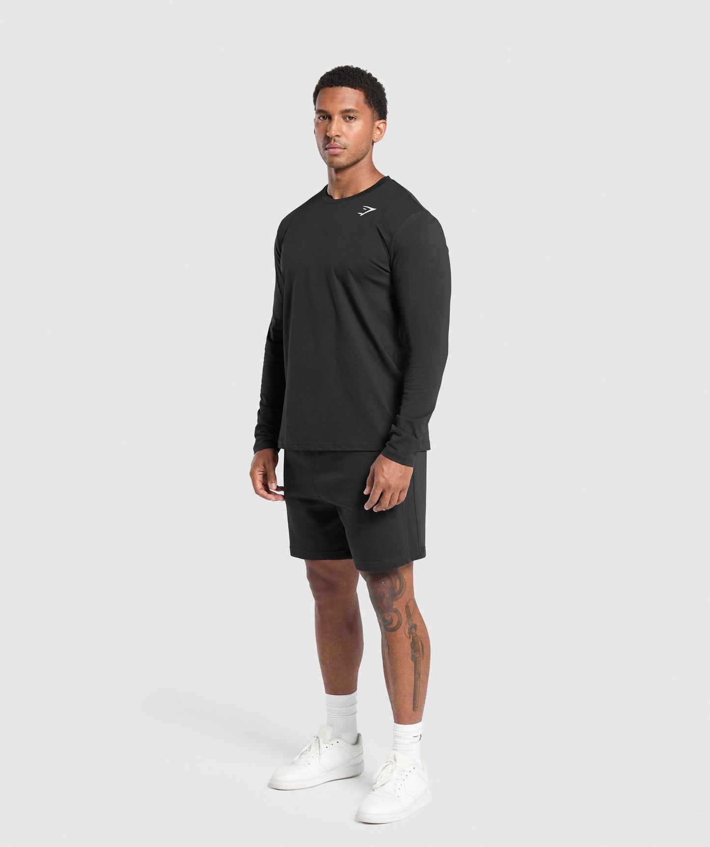 Gymshark Crest Long Sleeve T-Shirt Black — Gymshark | Authentic India